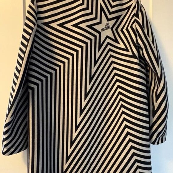 LOVE MOSCHINO Star Print Single-breasted coat black and white stripe - Picture 3 of 8